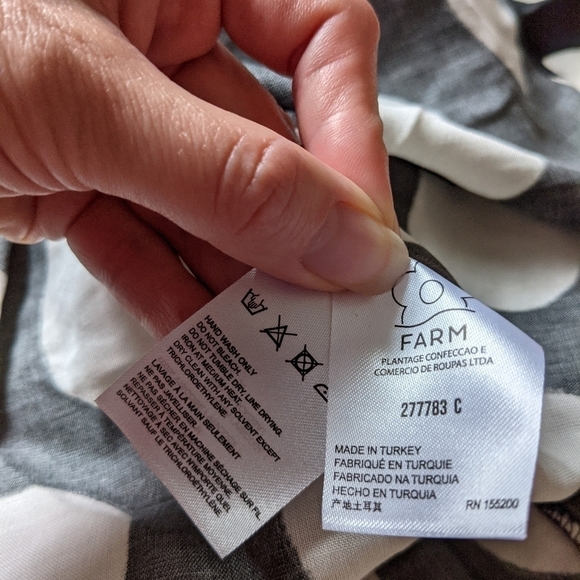 anthropologie farm Rio tropical print wrap top - Picture 9 of 10